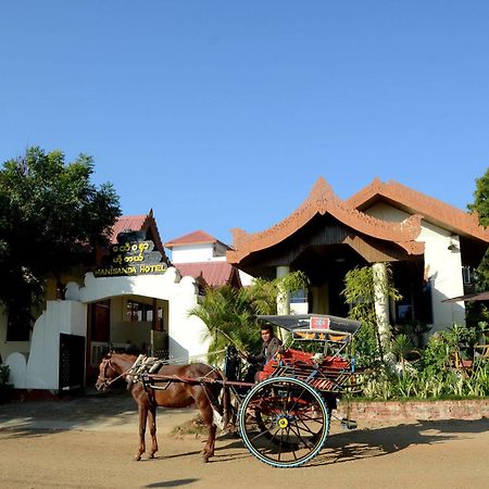 Manisanda Hotel Bagan Eksteriør billede